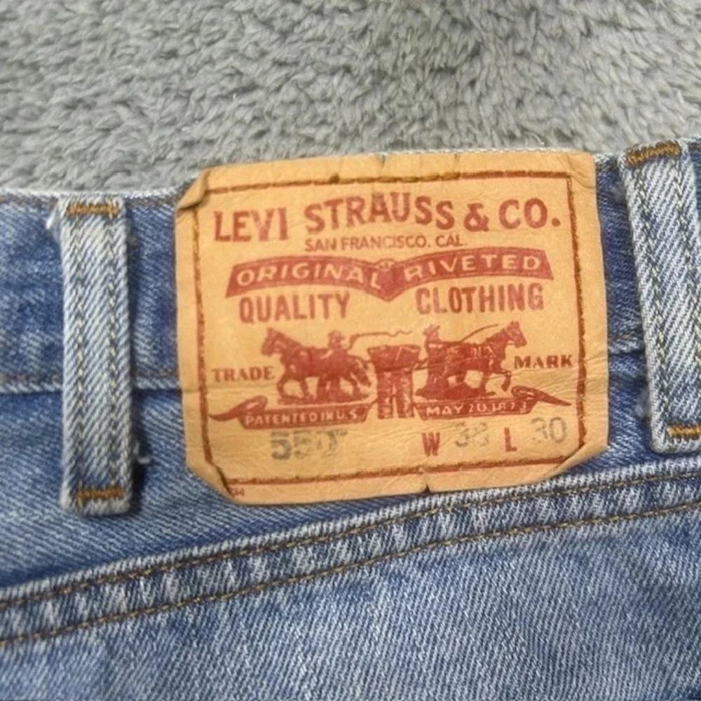 Vintage Levi's‎ 550 Jeans Men's 38x30 Blue Distressed Faded Work Relaxed Fit Y2K